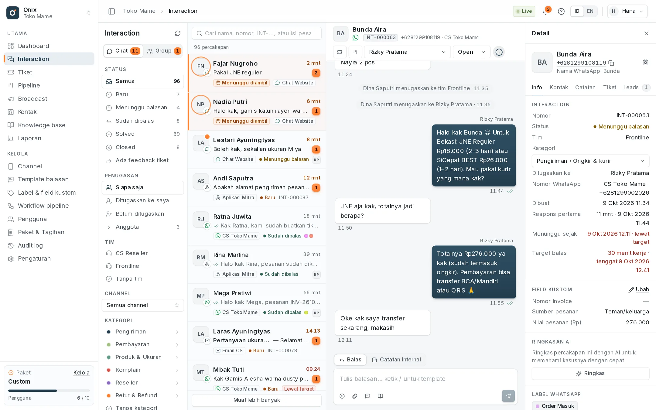 Percakapan WhatsApp dengan panel detail kontak