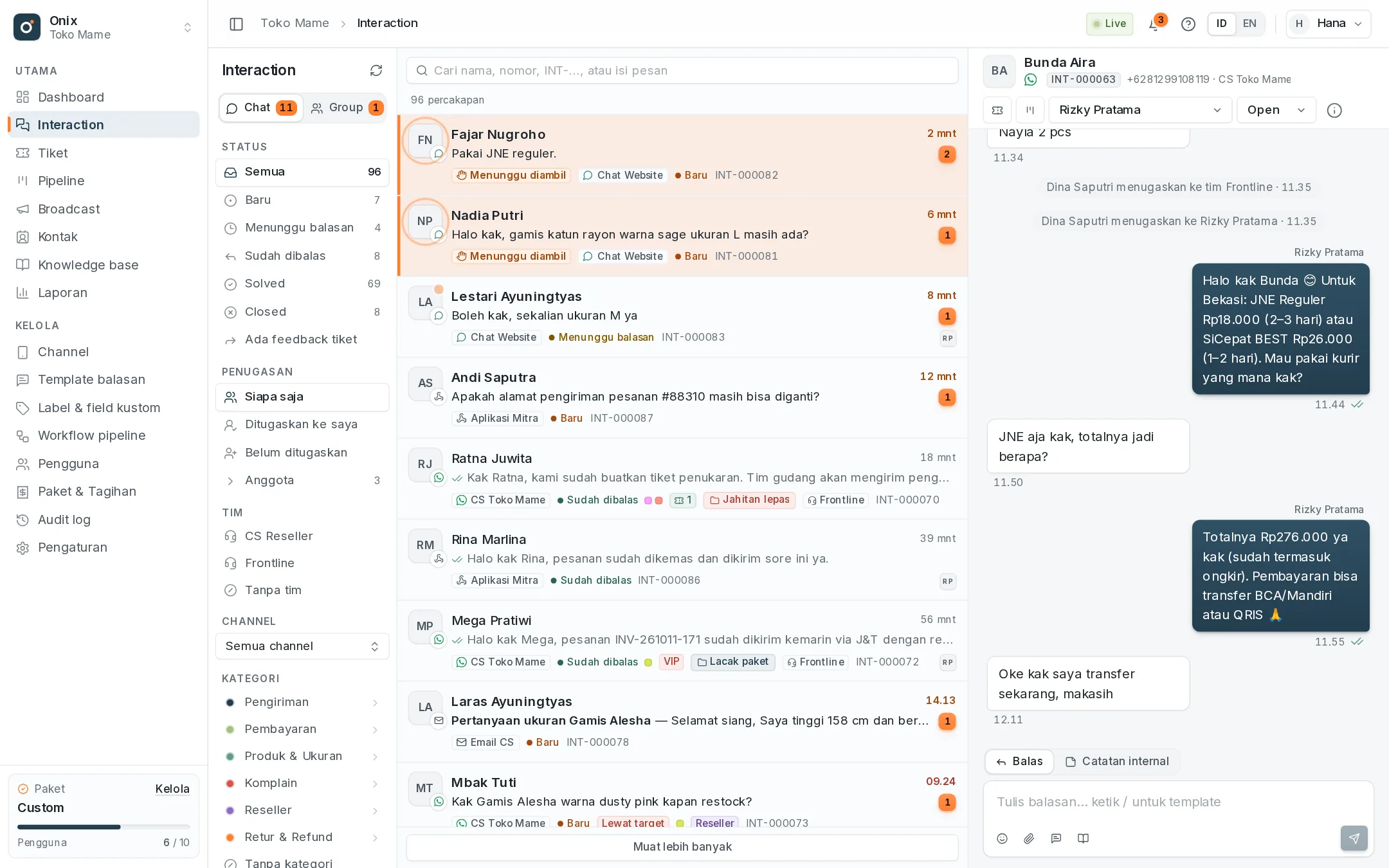 Halaman Interaction: daftar percakapan dan isi chat WhatsApp